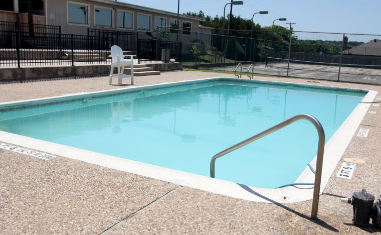 Hills of Cove Golf Course Pool